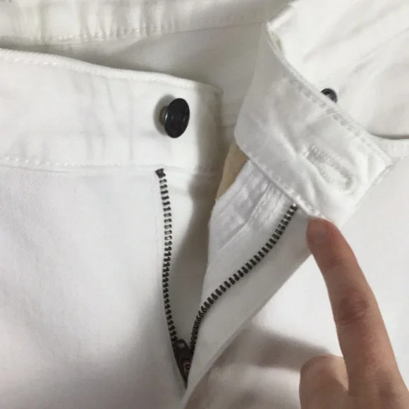 NWOT Talbots signature ankle white jeans! - Picture 4 of 6